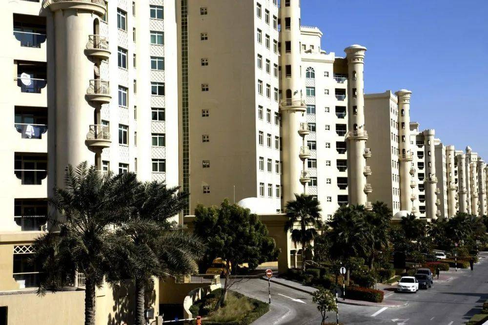 随着超高净值人士的涌入，迪拜房价今年上涨了21％-1